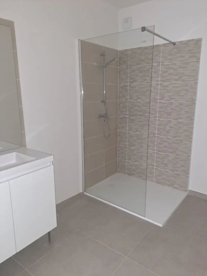 Appartement à louer, 60m², Gréasque