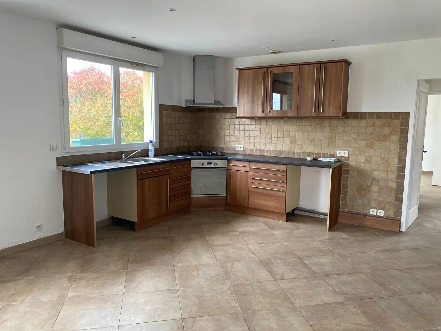 Appartement à louer, 81m², Peypin