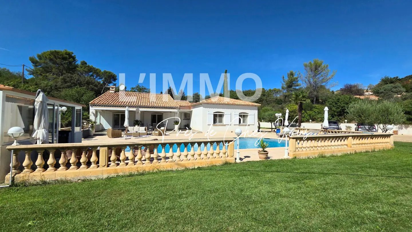 Maison à vendre, 250m², La Destrousse
