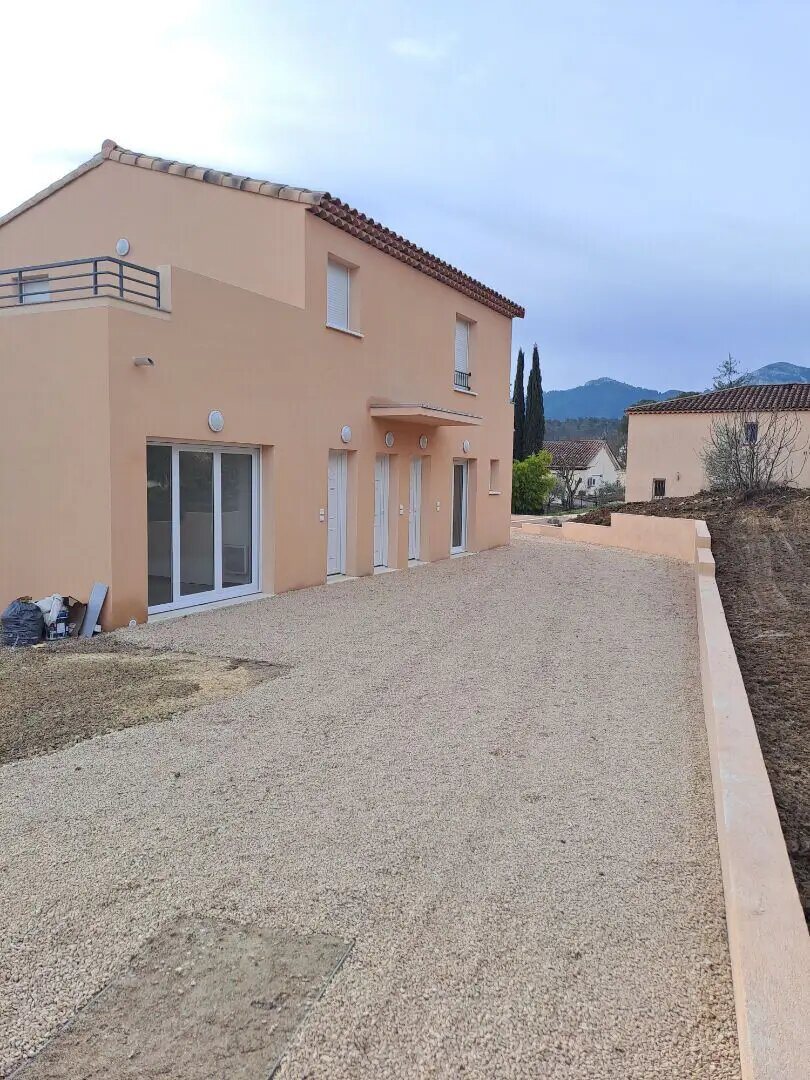 Appartement à louer, 35m², Gréasque