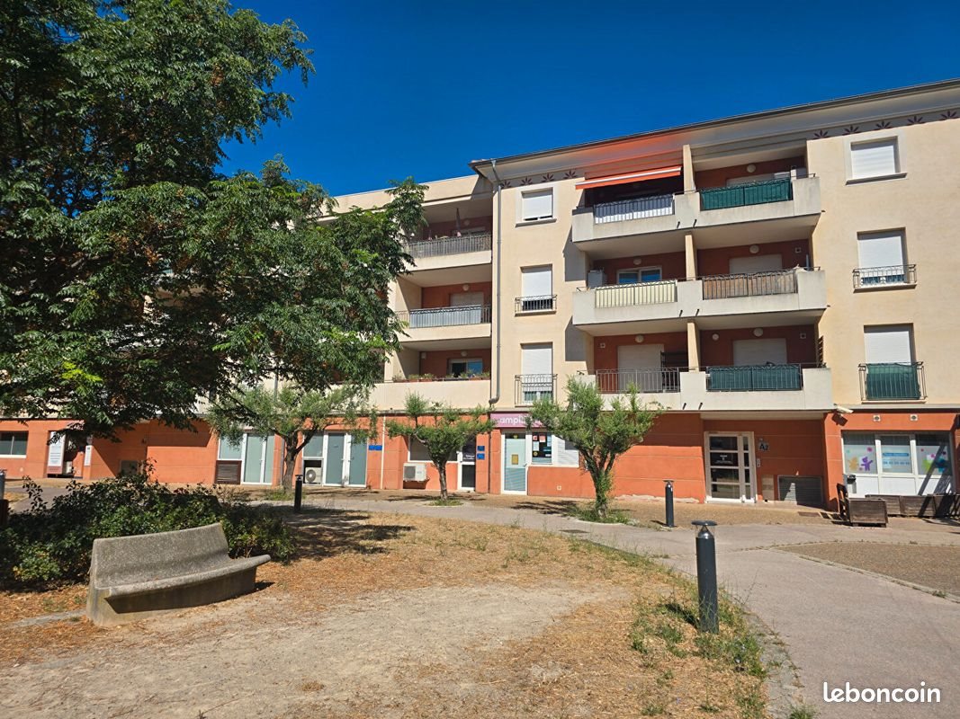 Appartement à vendre, 43m², La Destrousse