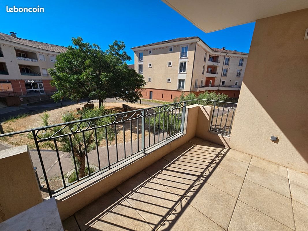 Appartement à vendre, 43m², La Destrousse