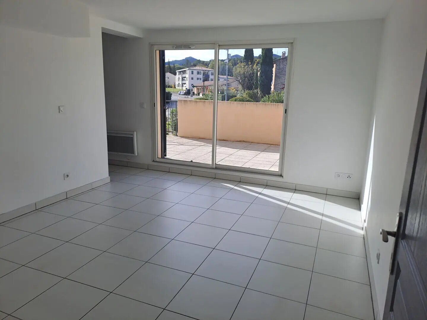 Appartement à louer, 64m², Gréasque