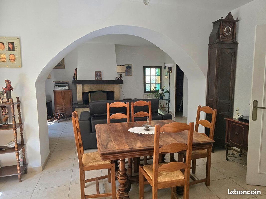 Maison à vendre, 140m², Saint-Savournin