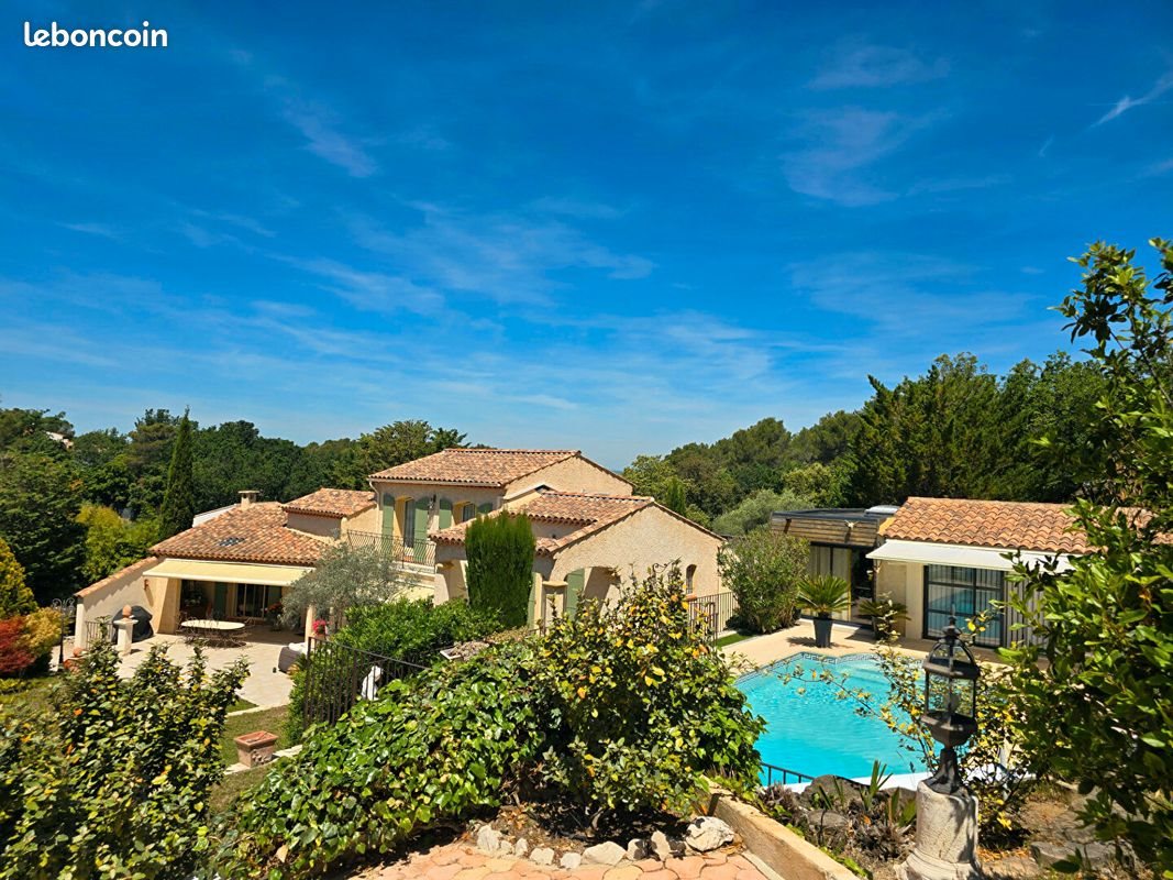Maison à vendre, 150m², Belcodène