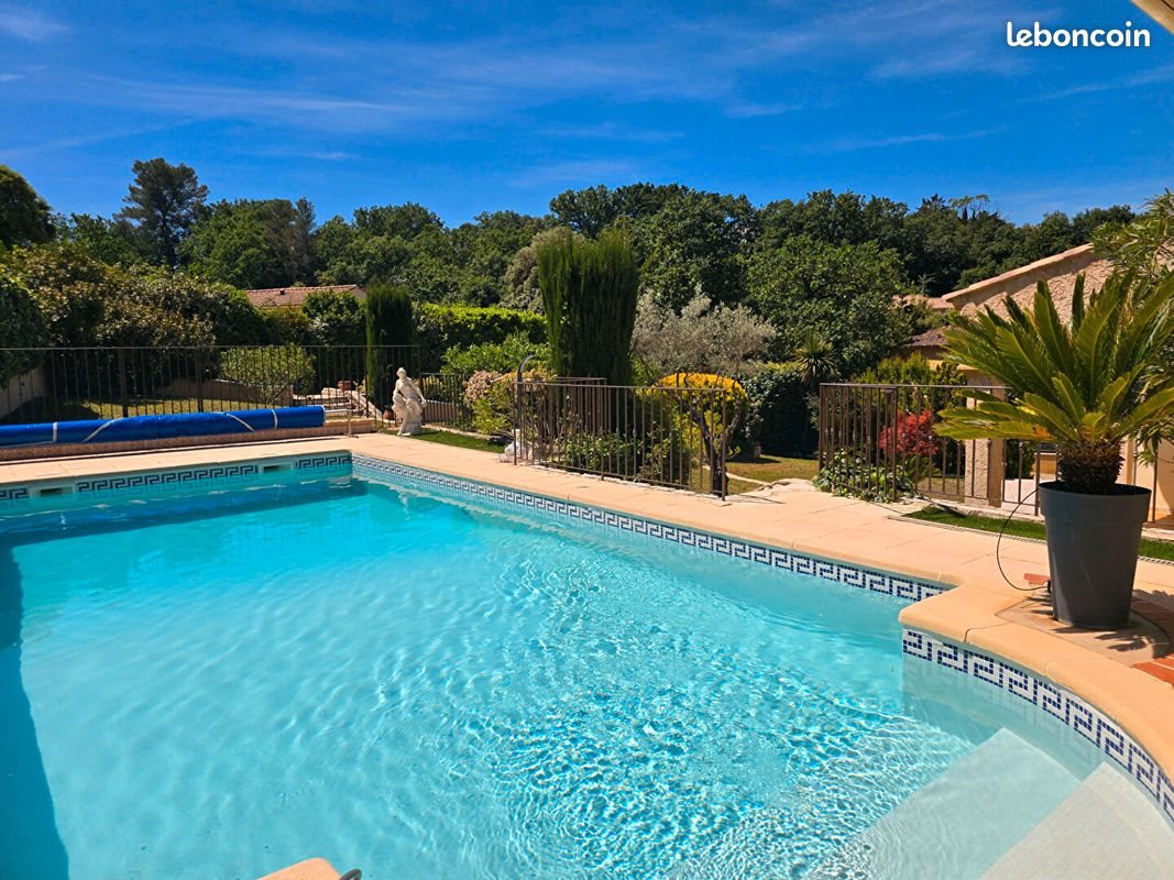 Maison à vendre, 150m², Belcodène