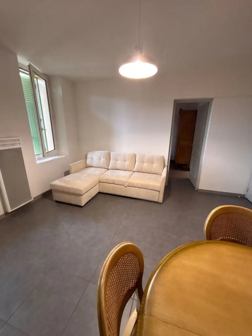 Appartement à louer, 40m², Saint-Savournin