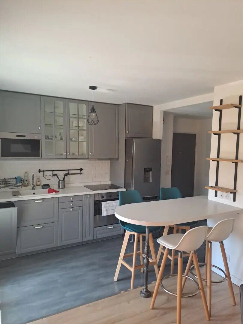 Appartement à louer, 53m², La Destrousse