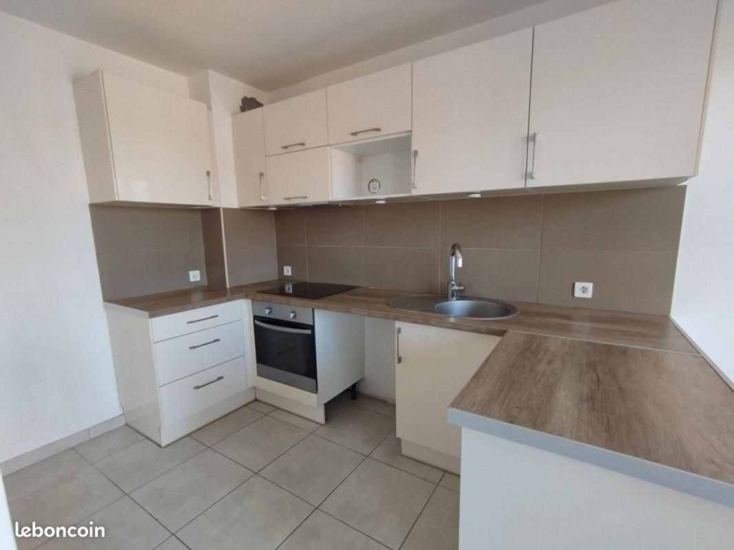 Appartement à louer, 52m², Marseille 13ème