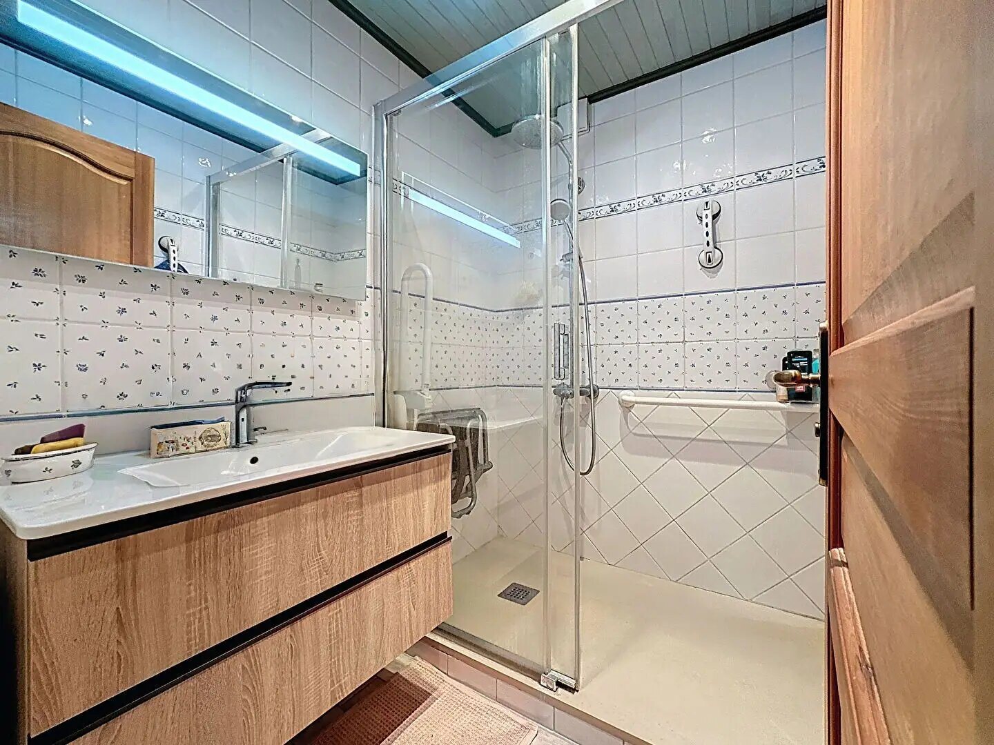 Appartement à vendre, 73m², Aubagne