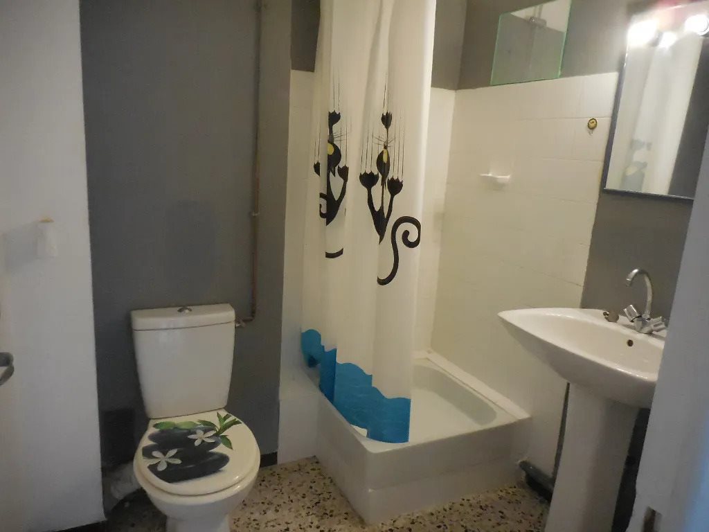 Appartement à louer, 26m², Marseille 16ème
