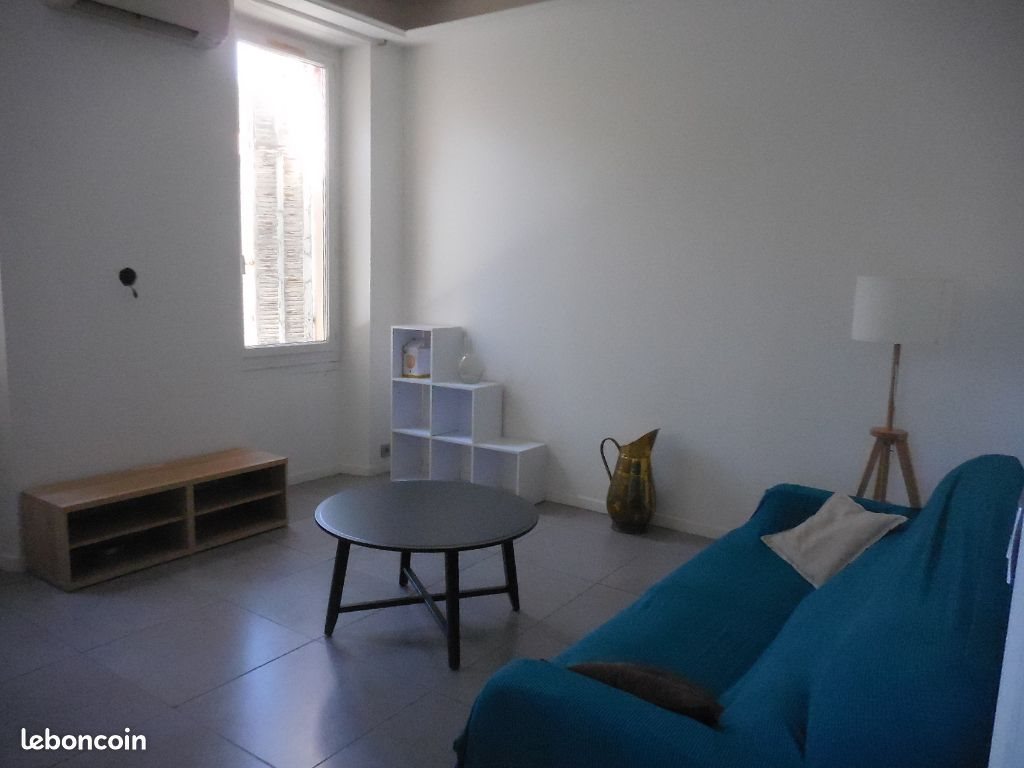 Appartement à louer, 36m², Marseille 11ème