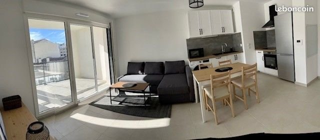 Appartement à louer, 62m², Marseille 8ème