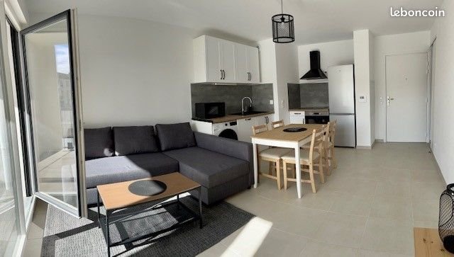 Appartement à louer, 62m², Marseille 8ème