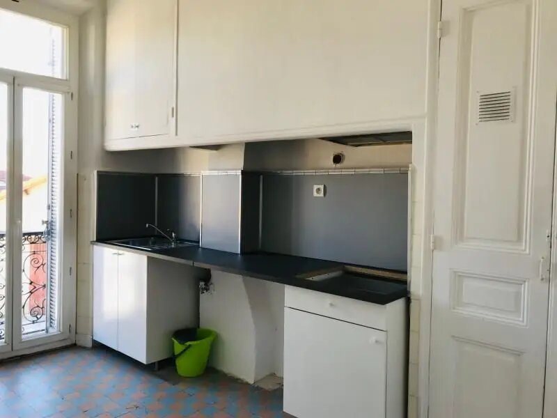 Appartement à louer, 66m², Aubagne