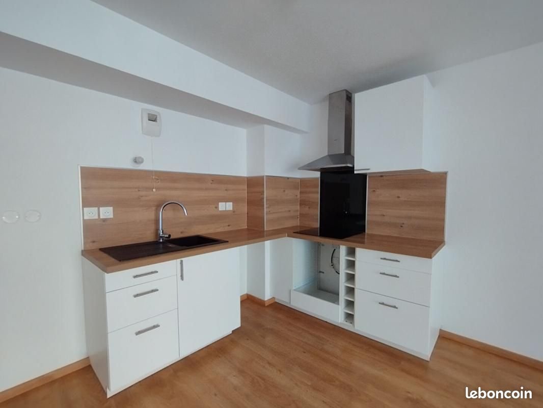 Appartement à louer, 82m², Marseille 6ème