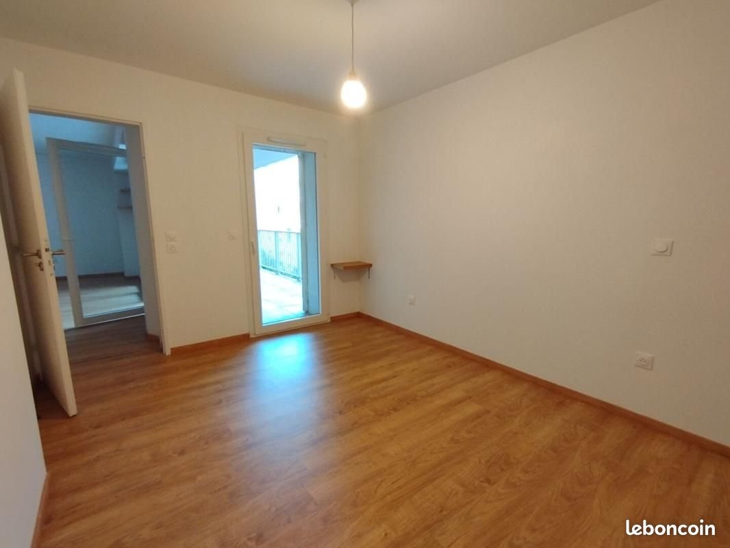 Appartement à louer, 82m², Marseille 6ème