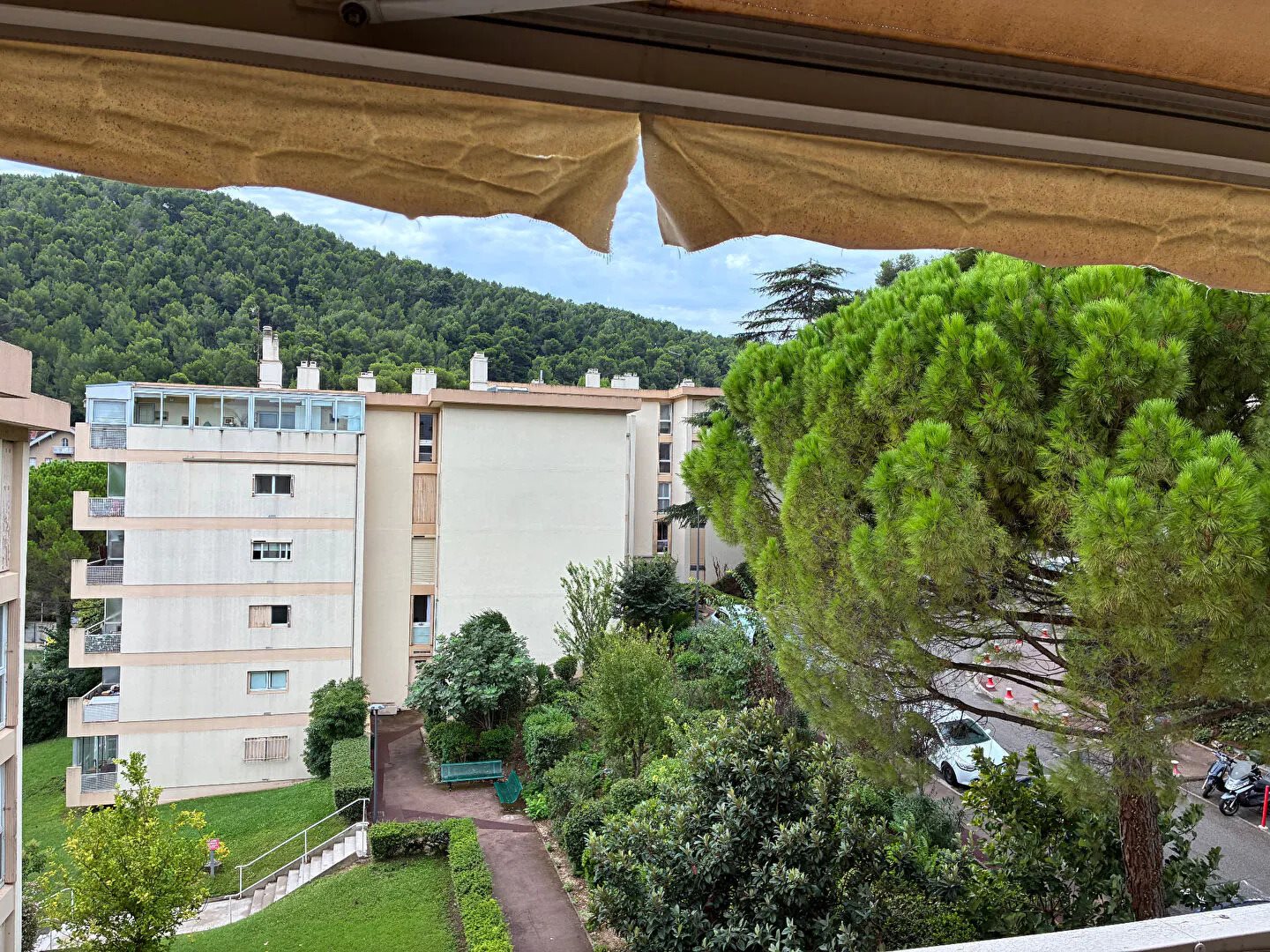 Appartement à louer, 86m², Marseille 9ème