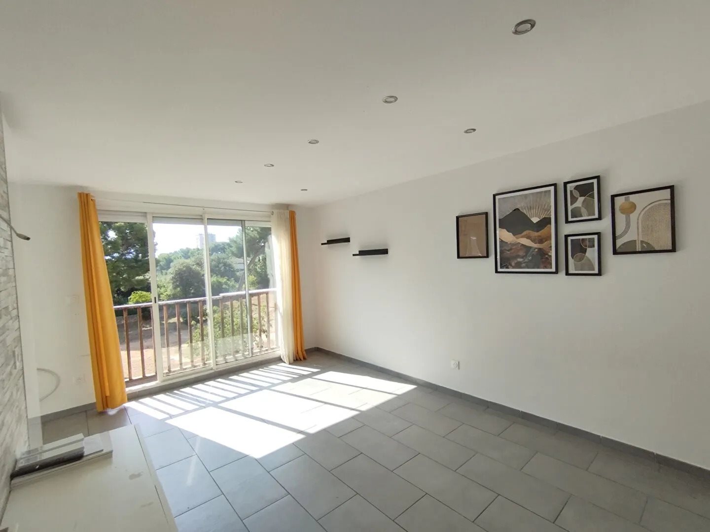 Appartement à louer, 63m², Marseille 12ème