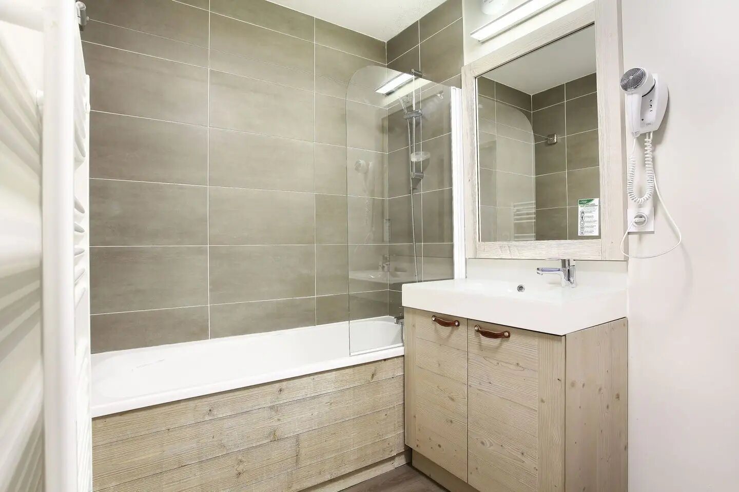 Appartement à vendre, 40m², Arâches-la-Frasse (Les Carroz d'Arâches)