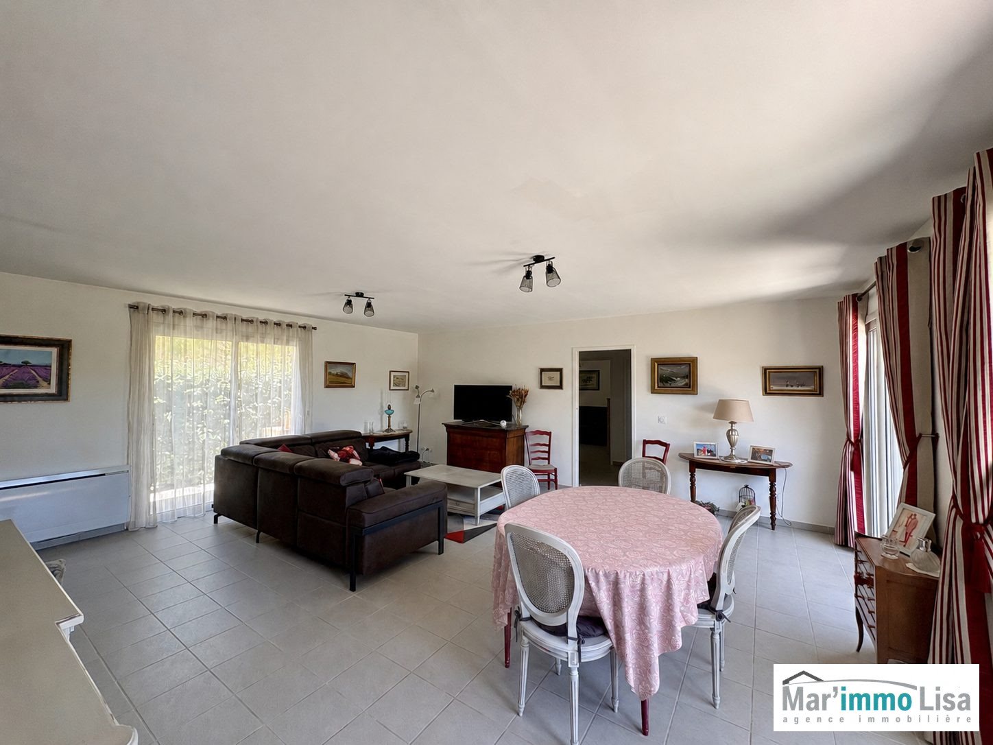 Maison à vendre, 90m², Charleval