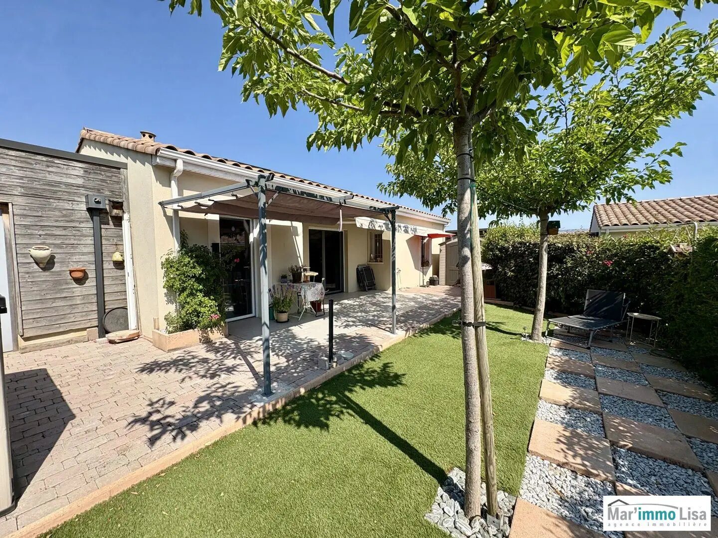 Maison à vendre, 77m², Charleval