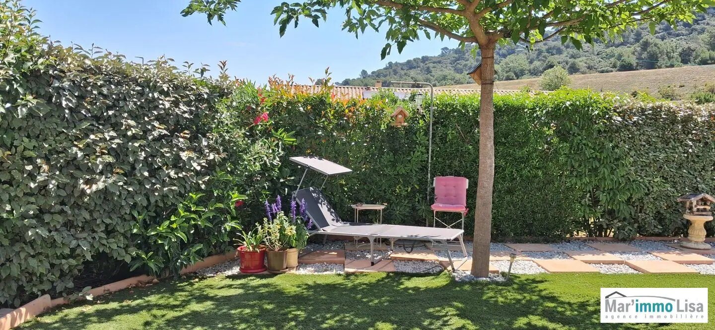 Maison à vendre, 77m², Charleval