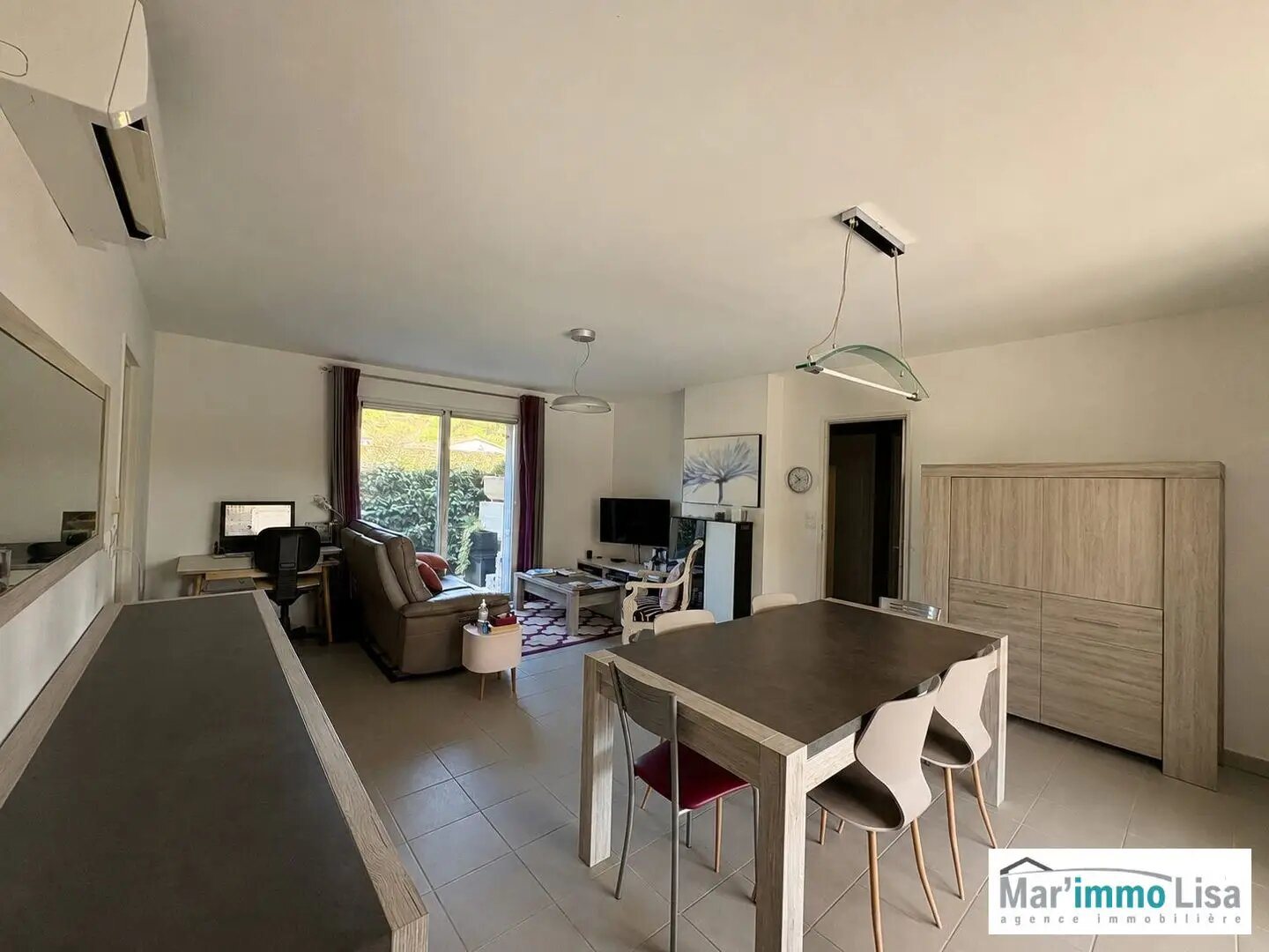 Maison à vendre, 77m², Charleval
