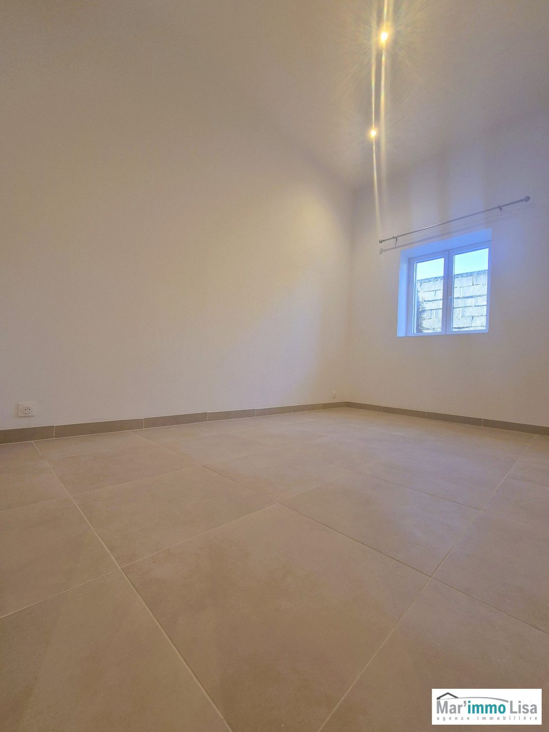 Appartement à louer, 87m², Mallemort