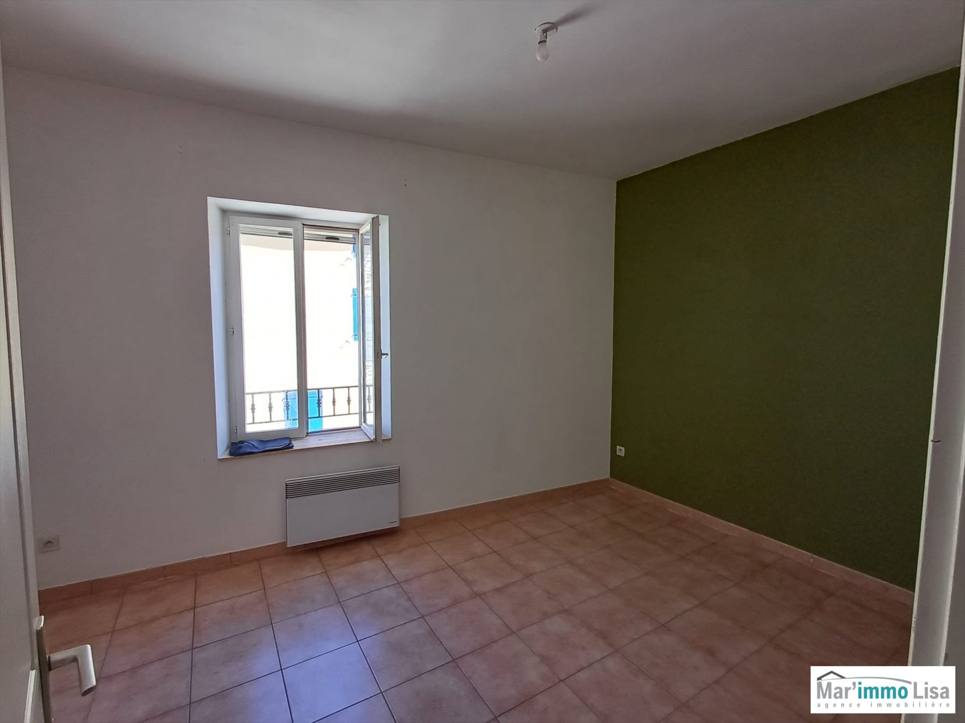 Appartement à vendre, 57m², Charleval