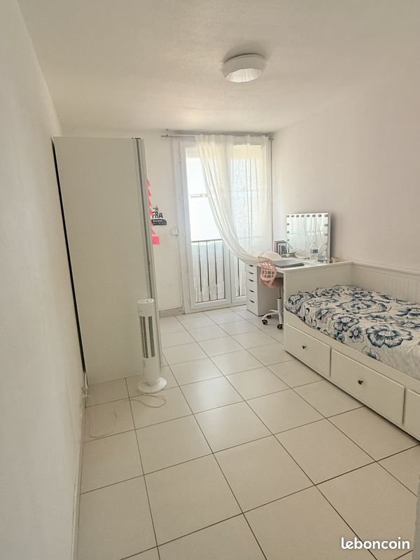 Appartement à vendre, 78m², Marignane