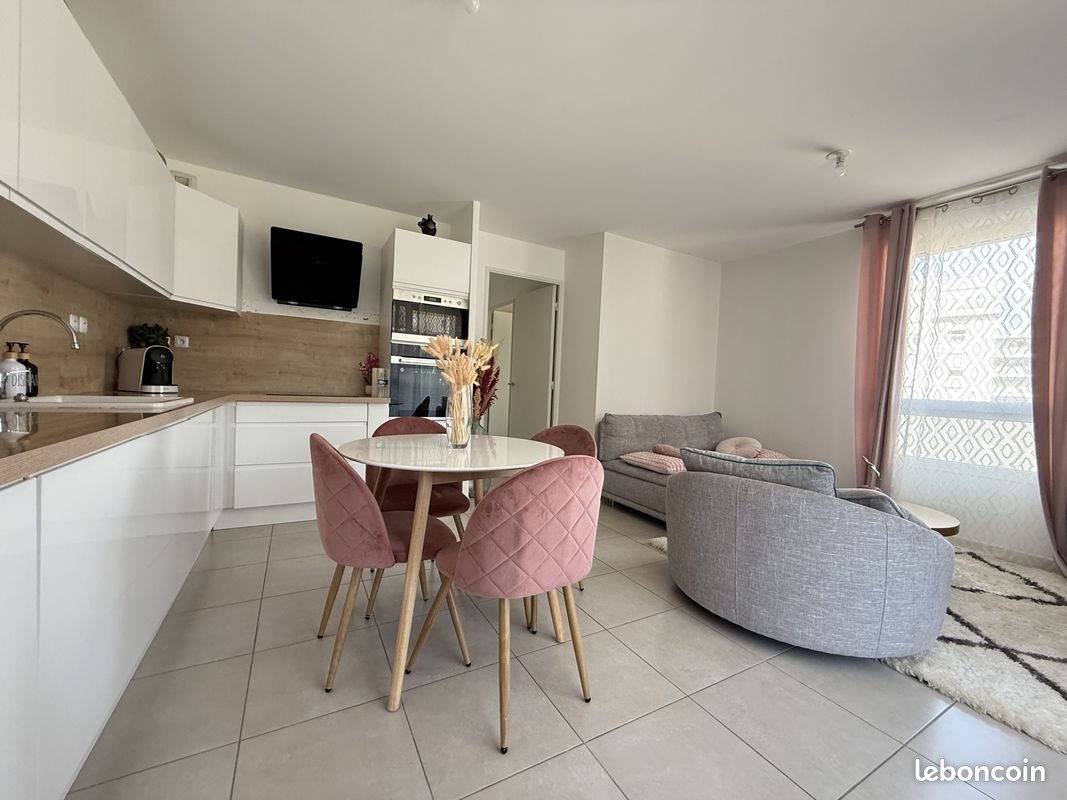 Appartement à vendre, 65m², Vitrolles