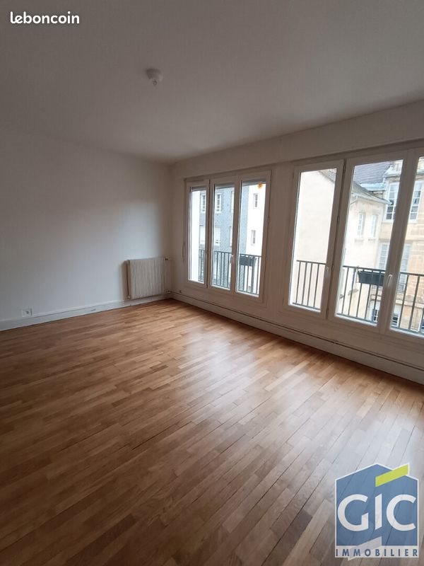 Appartement à louer, 77m², Caen