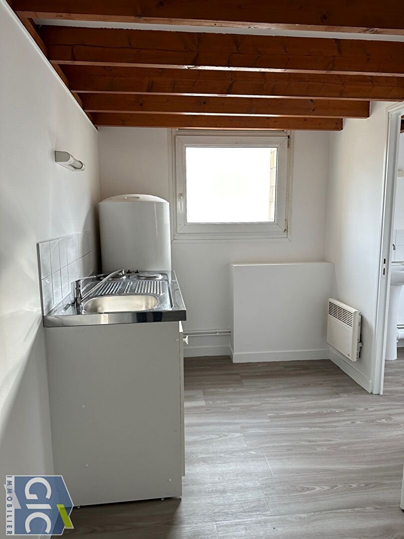 Appartement à louer, 19m², Caen