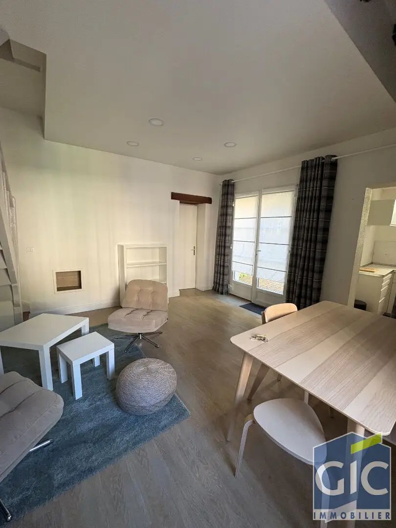 Appartement à louer, 35m², Caen