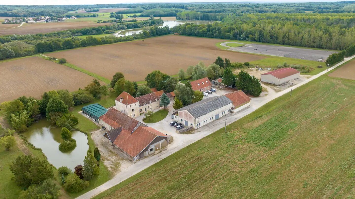 Maison à vendre, 696m², Dijon