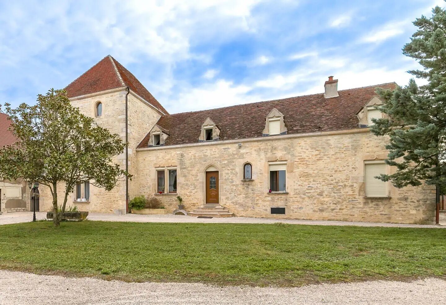 Maison à vendre, 696m², Dijon