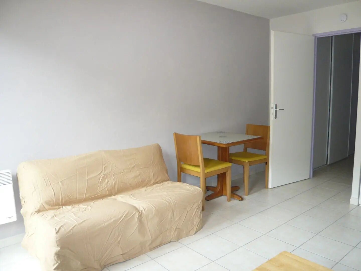 Appartement à louer, 24m², Champcevinel