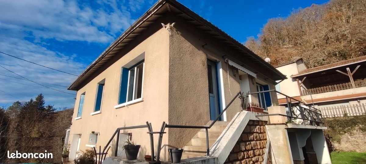 Maison à vendre, 80m², Couze-et-Saint-Front