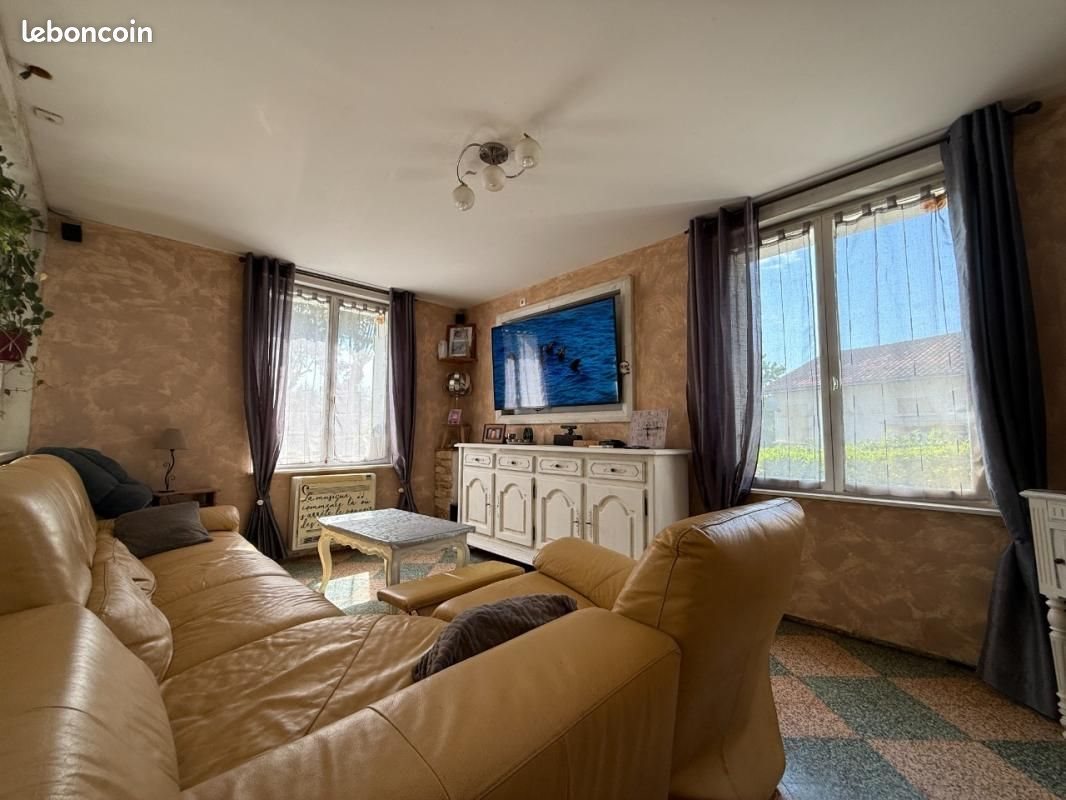 Maison à vendre, 167m², Pressignac-Vicq