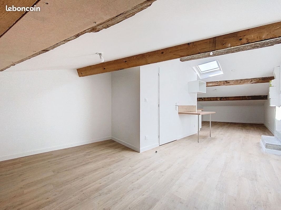 Appartement à louer, 25m², Valence