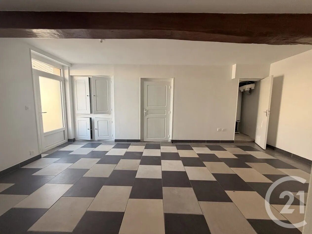 Appartement à louer, 61m², Yèvres