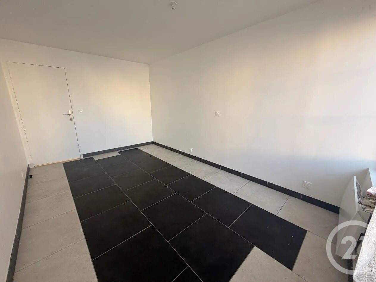 Appartement à louer, 61m², Yèvres