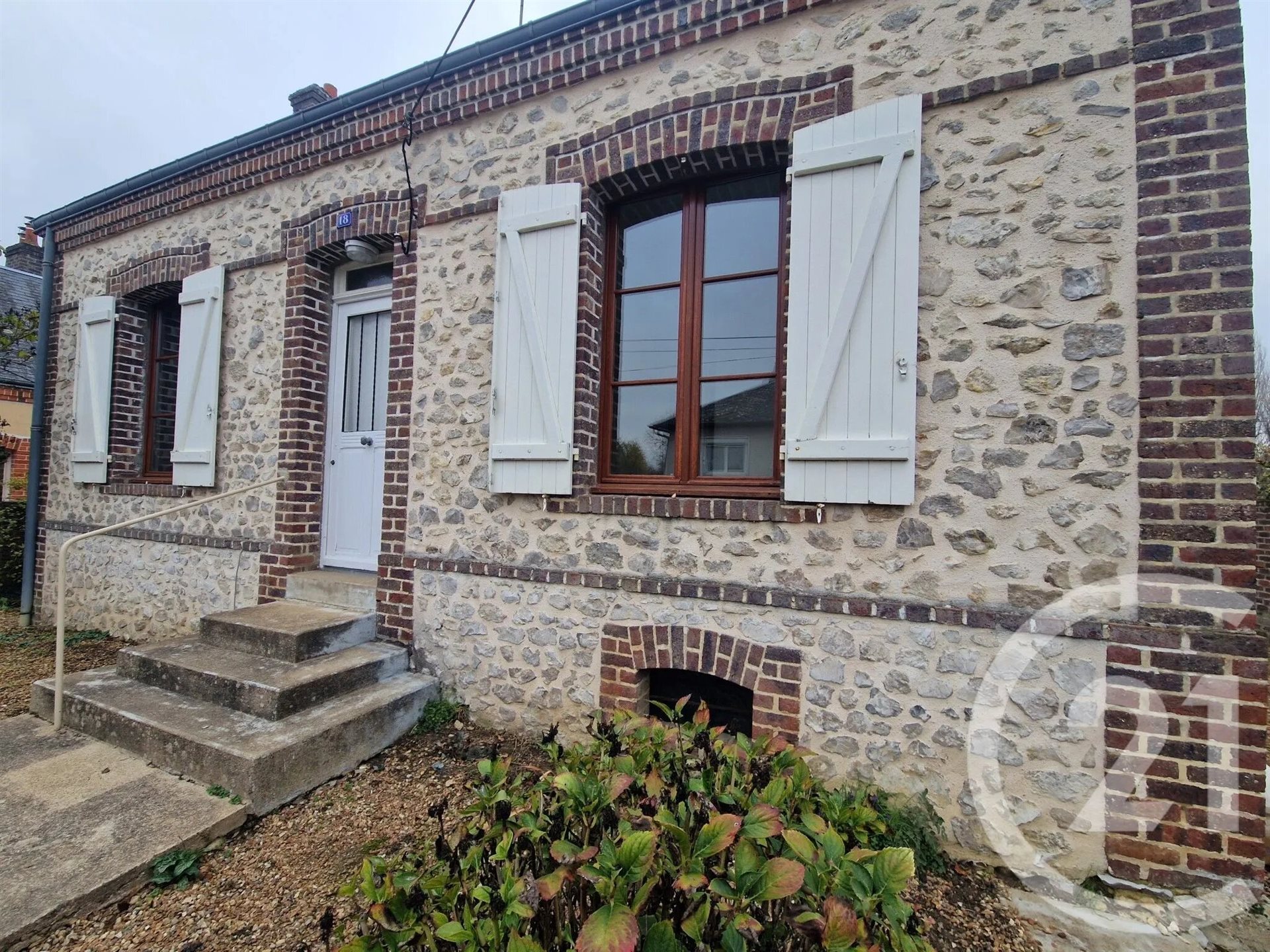 Maison à louer, 60m², Droué