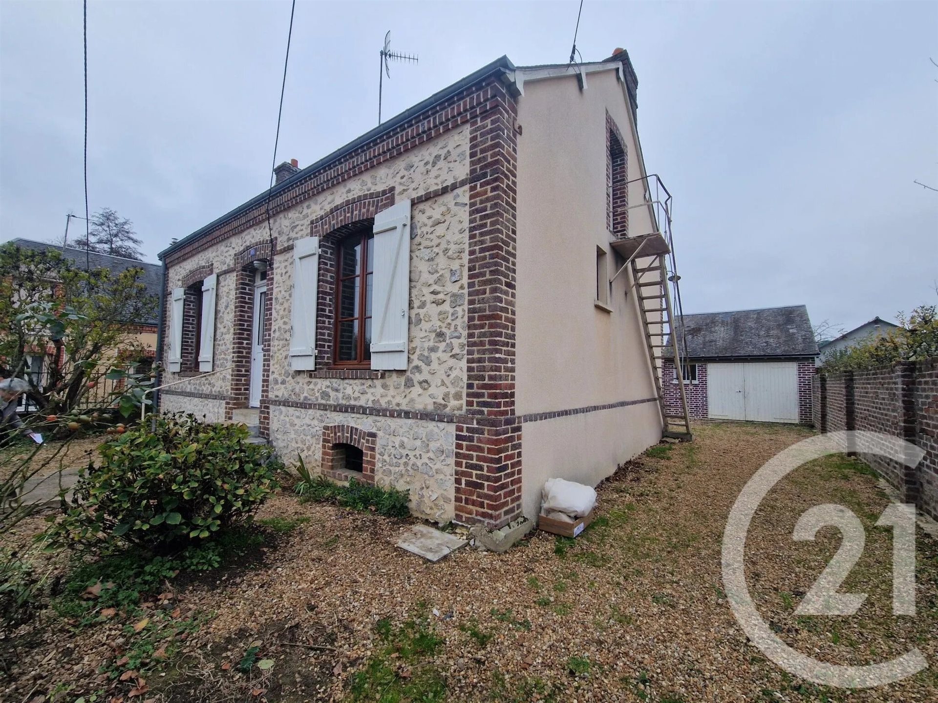 Maison à louer, 60m², Droué