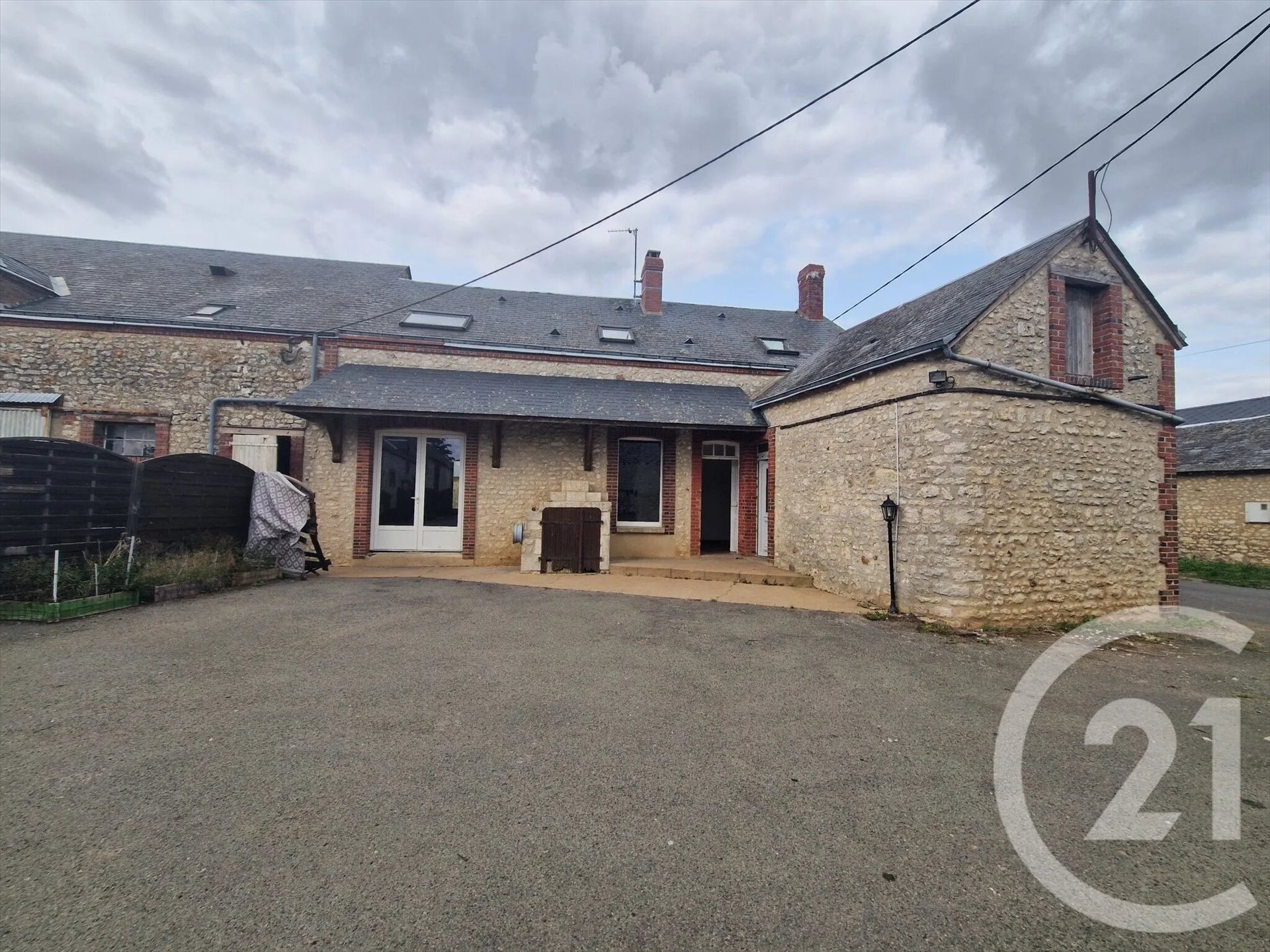 Maison à louer, 156m², Bonneval