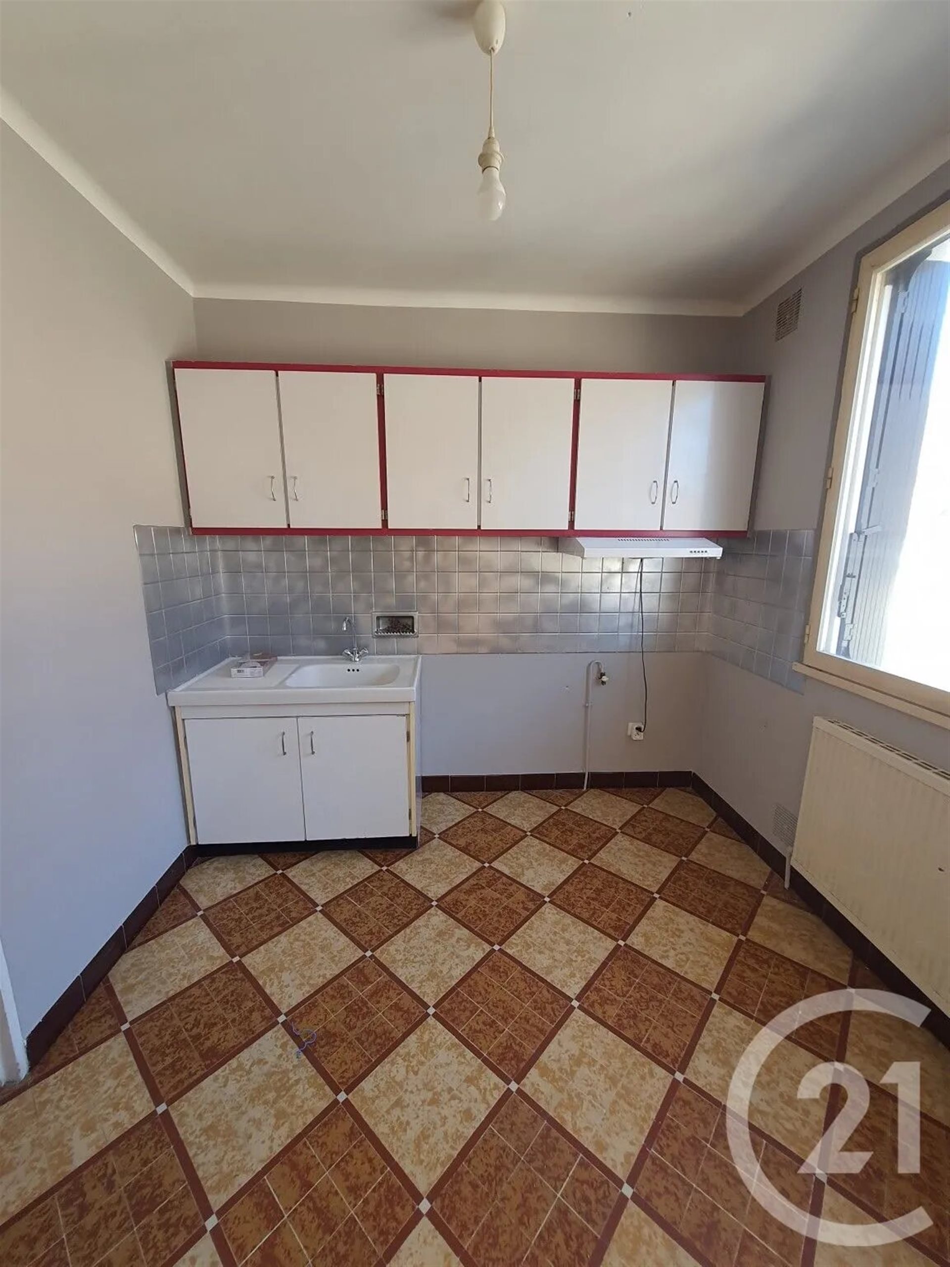 Appartement à louer, 32m², Châteaudun