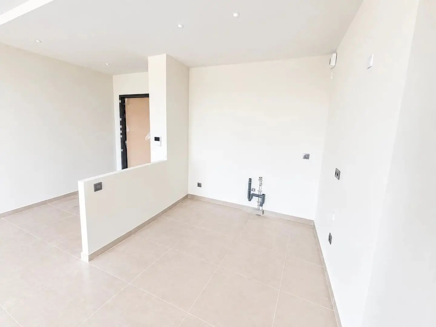 Appartement à louer, 56m², Borgo