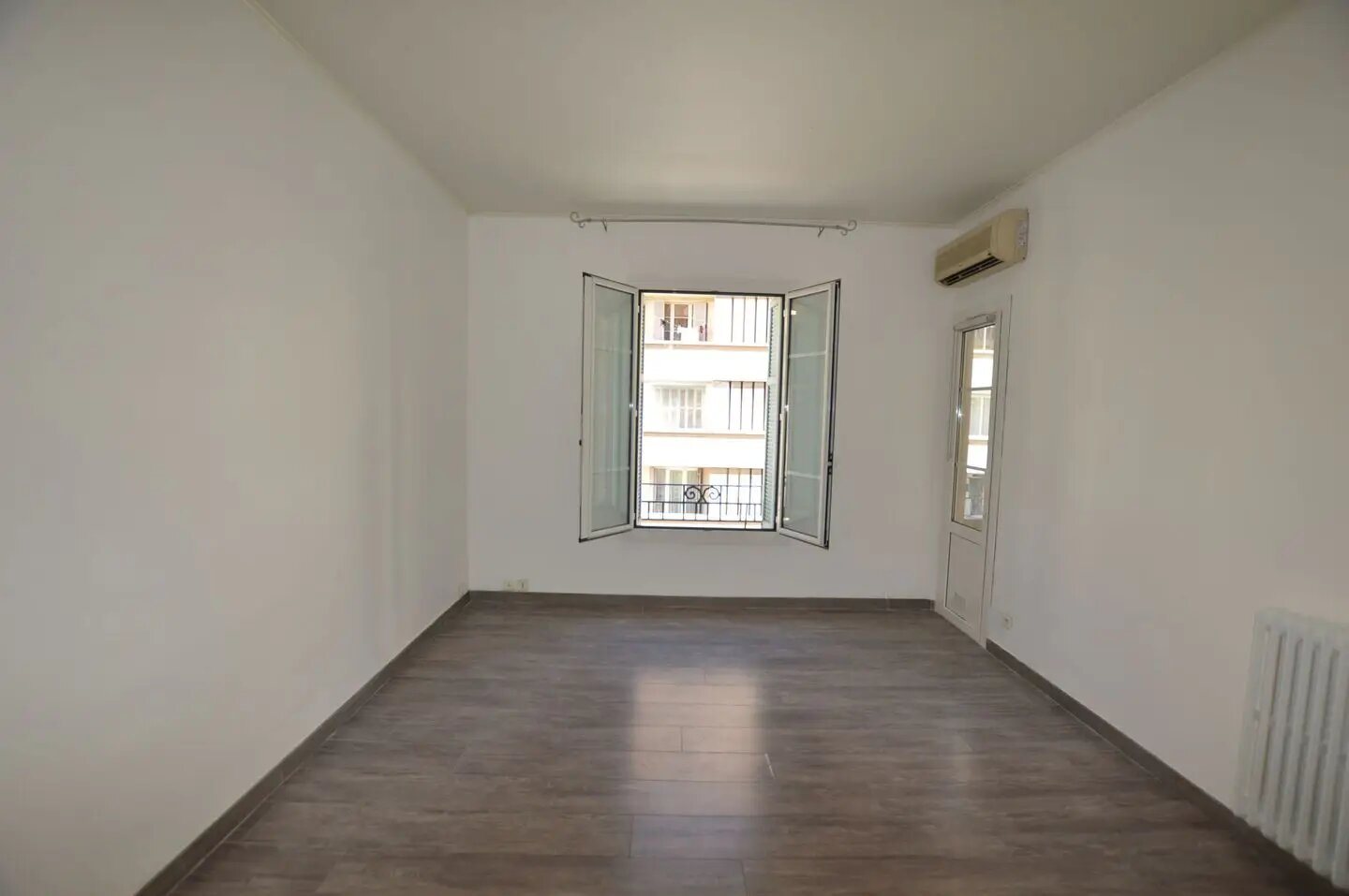 Appartement à louer, 68m², Bastia