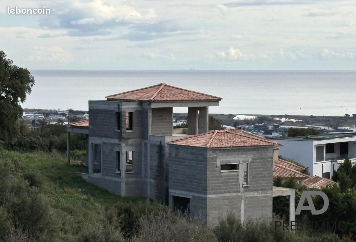 Maison à vendre, 203m², Furiani